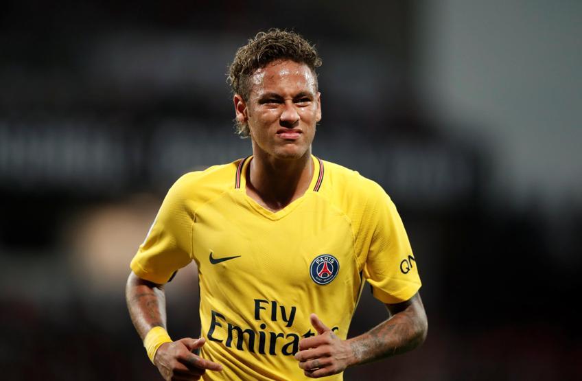 Real Madrid, Ronaldonun yerine Neymarı istiyor
