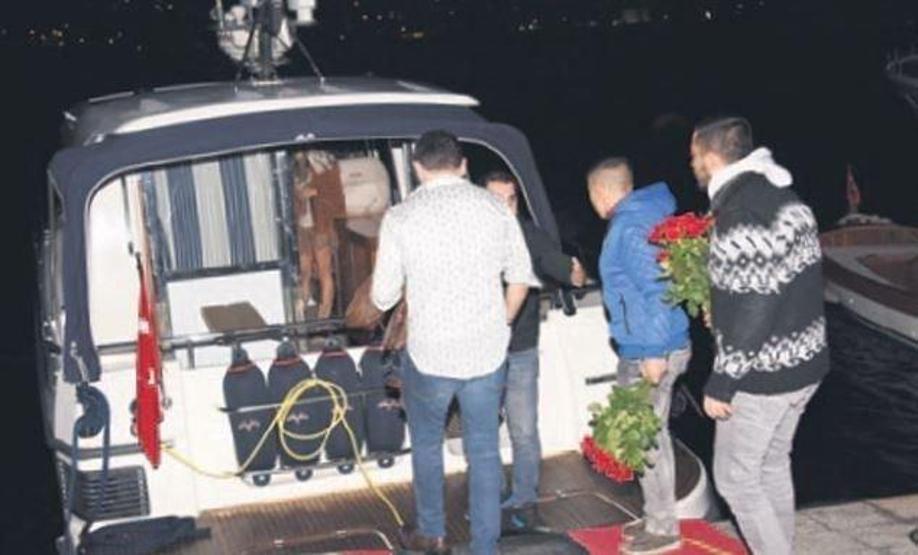 Hacı Sabancının zor gecesi: 2 bin lirasını aldılar