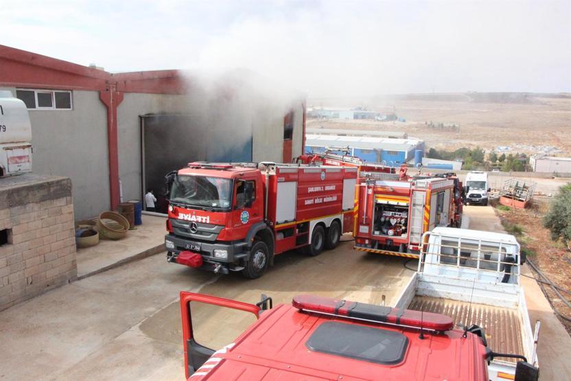 Çırçır fabrikası yandı, tonlarca pamuk kül oldu