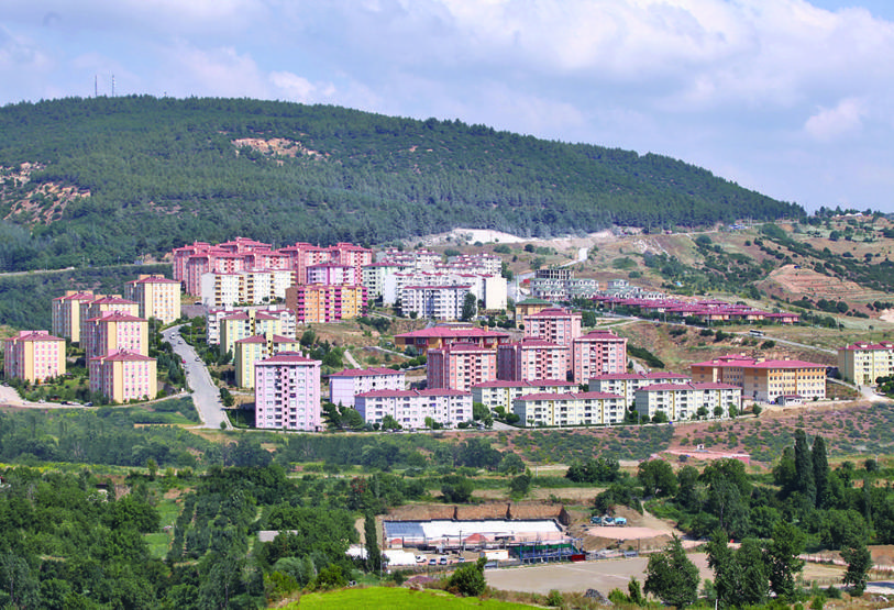 Tarihte bir ilk: İstanbulu 71 bin 300 kişi terk etti