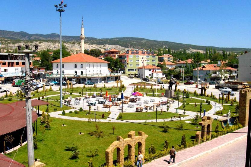 Tarihte bir ilk: İstanbulu 71 bin 300 kişi terk etti