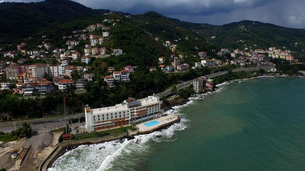 Tarihte bir ilk: İstanbulu 71 bin 300 kişi terk etti