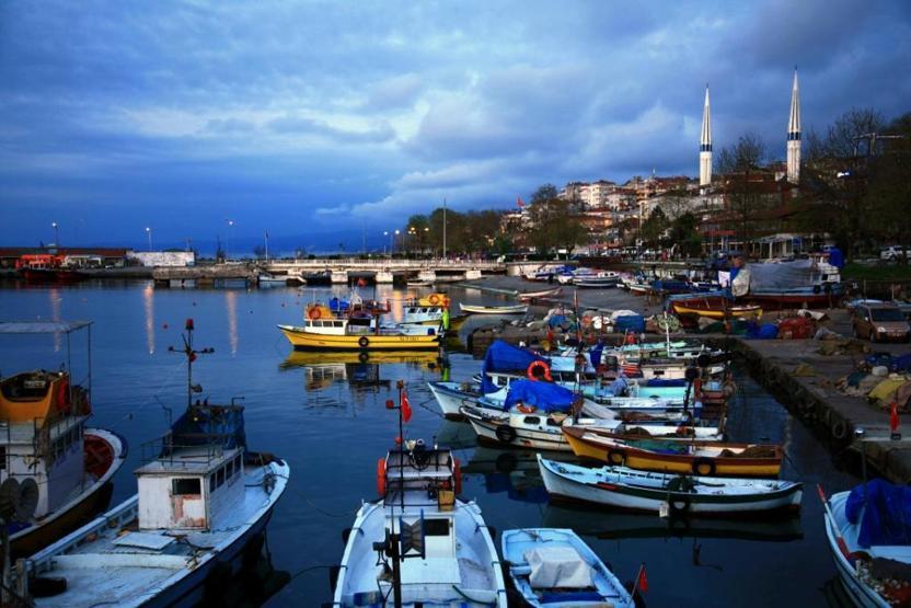 Tarihte bir ilk: İstanbulu 71 bin 300 kişi terk etti