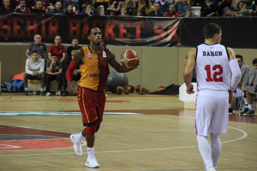 Galatasaray taraftarı isyan etti: İstifa sesleri yükseliyor