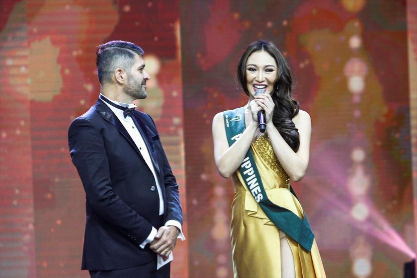 Miss Earth 2017 güzeli tacını taktı