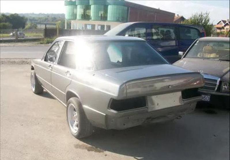 Hurda otomobilleri bir de restorasyon sonrası görün
