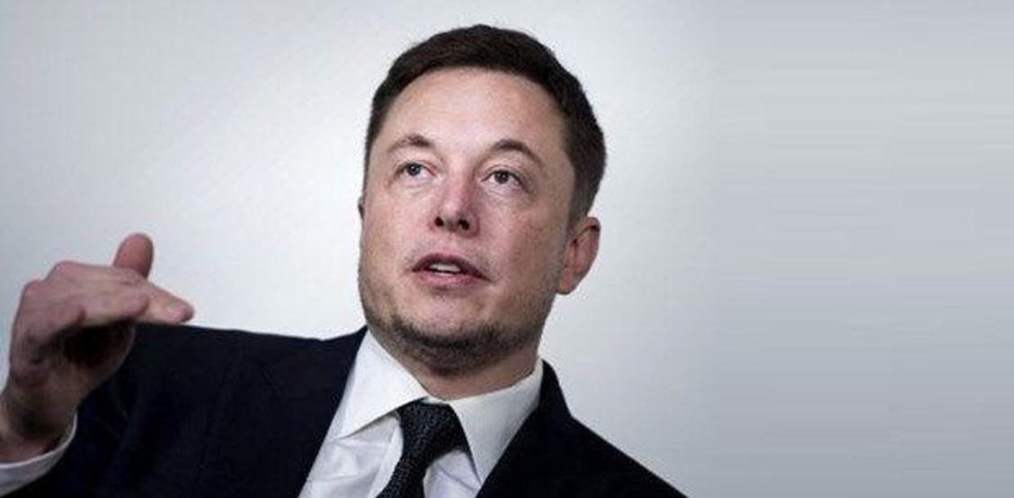 Elon Musk Anıtkabiri ziyaret etti