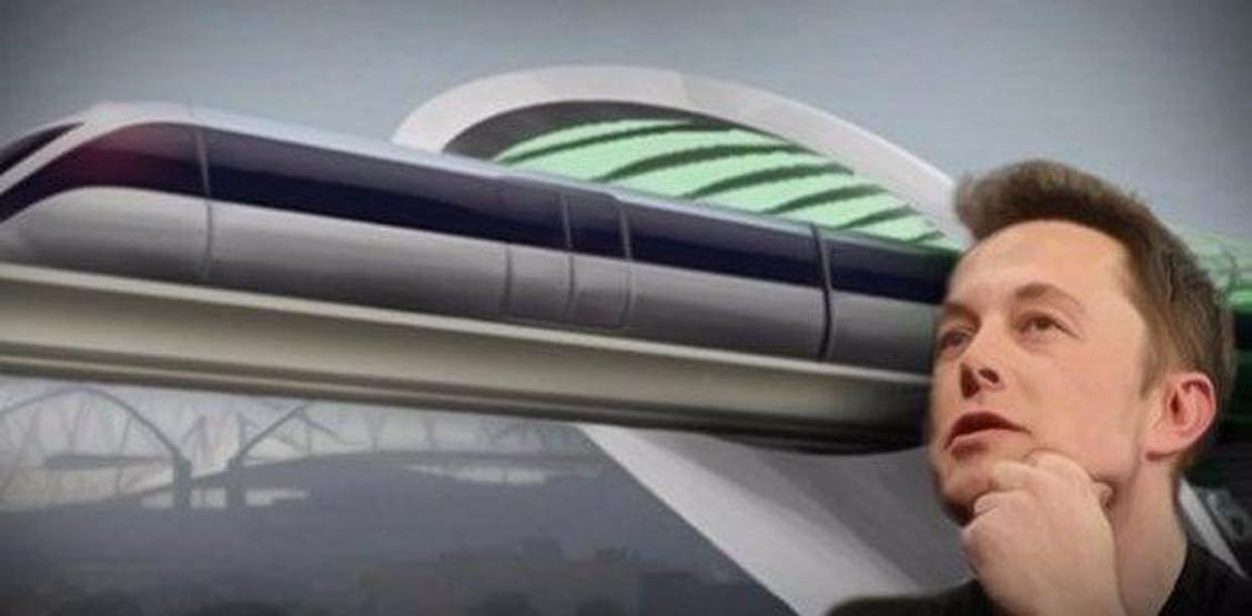 Elon Musk Anıtkabiri ziyaret etti