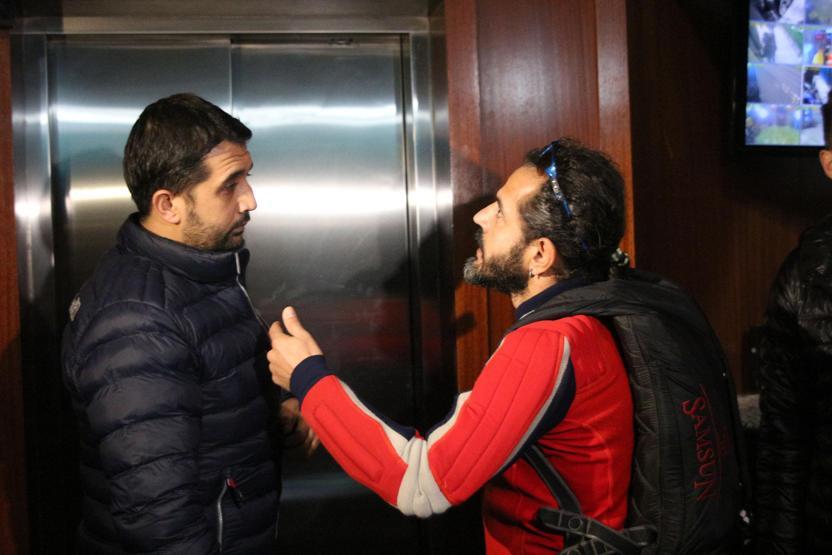 Galata Kulesinden atladı