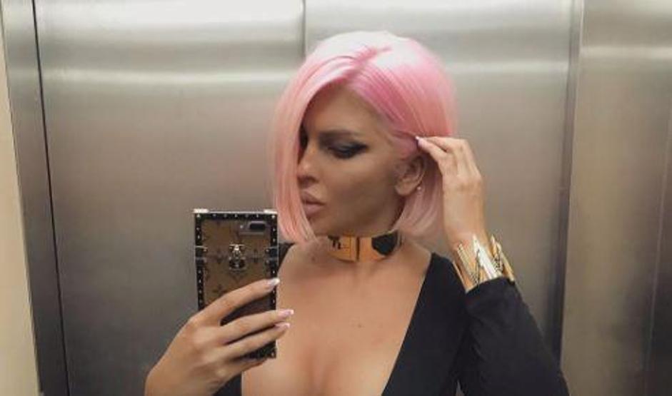 Jelena Karleusadan olay paylaşım