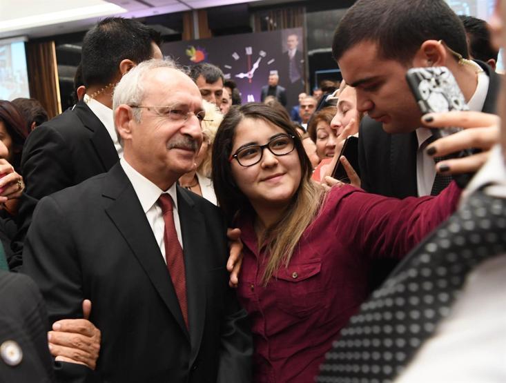 Kılıçdaroğlu, Ankaraya gelen 1881 kişiyle buluştu