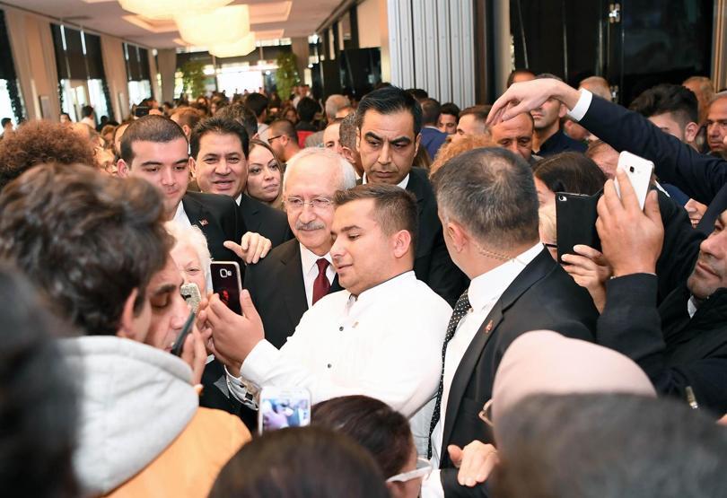 Kılıçdaroğlu, Ankaraya gelen 1881 kişiyle buluştu