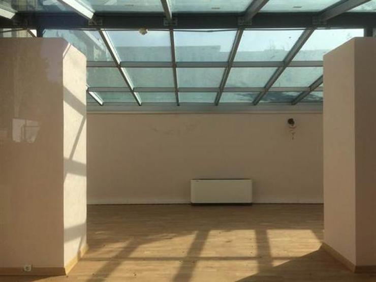 V. Muradın av köşküne modern restorasyon: Parke zemin, cam tavan, klima ve kalorifer peteği