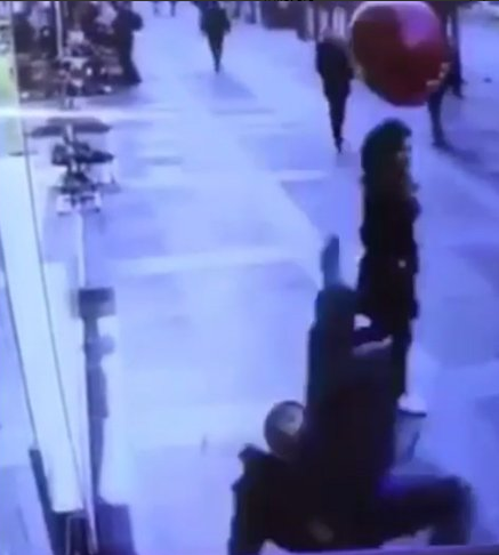 Balona röveşata atan adam psikiyatri kliniğinde tedavi altına alındı