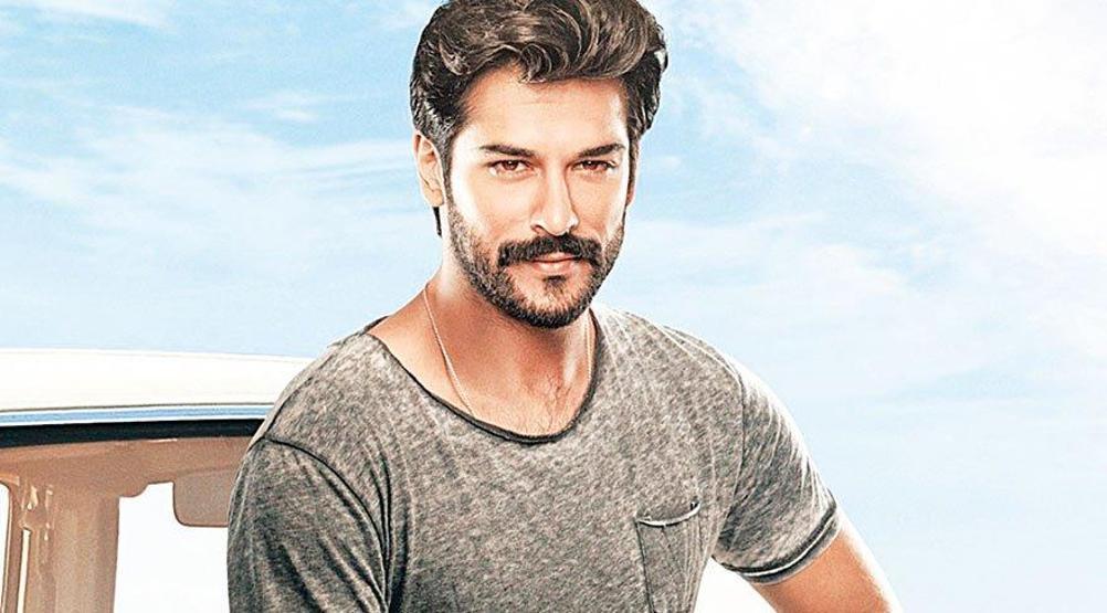 Burak Özçivit bir yılda servet kazanacak