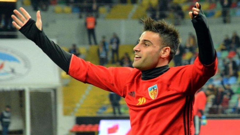 Galatasarayın ilk transferi Sona yaklaşıldı