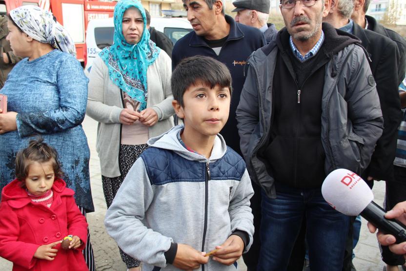 8 yaşındaki çocuk oyun oynarken açık bırakılan su kuyusuna düştü