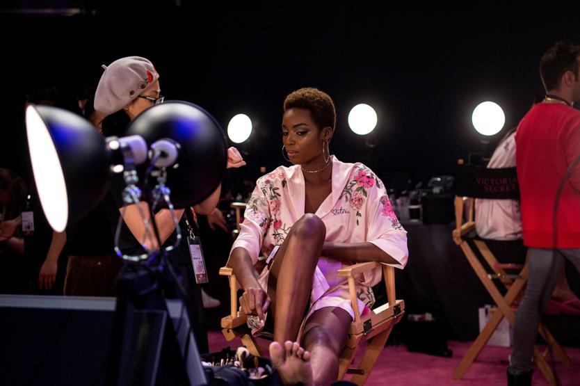 Victoria’s Secret Fashion Show defilesinde son hazırlıklar