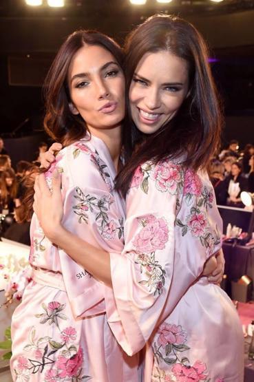 Victoria’s Secret Fashion Show defilesinde son hazırlıklar