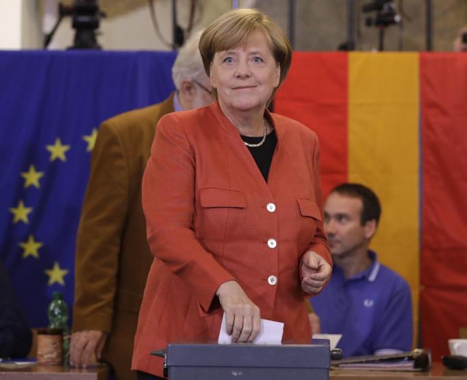 Merkel istifa mı ediyor