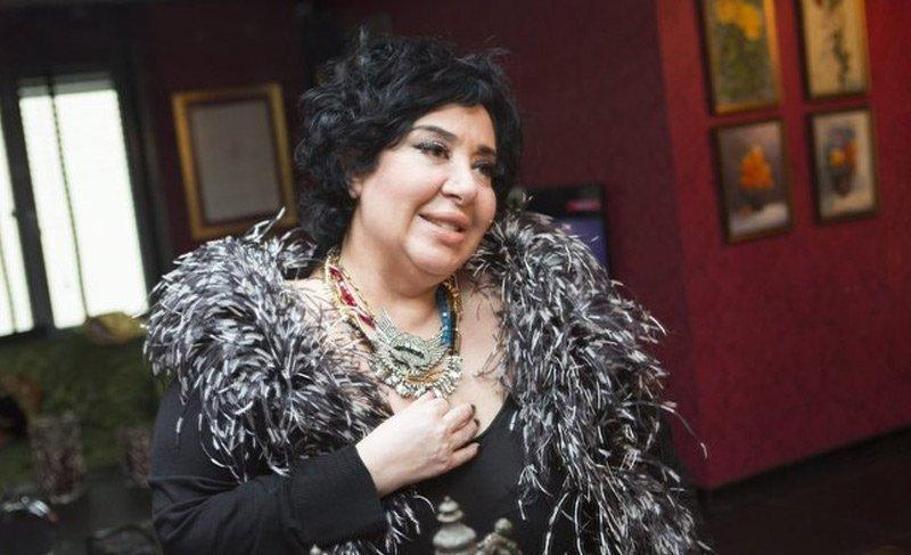 Nur Yerlitaşa Demet Akalından tepki