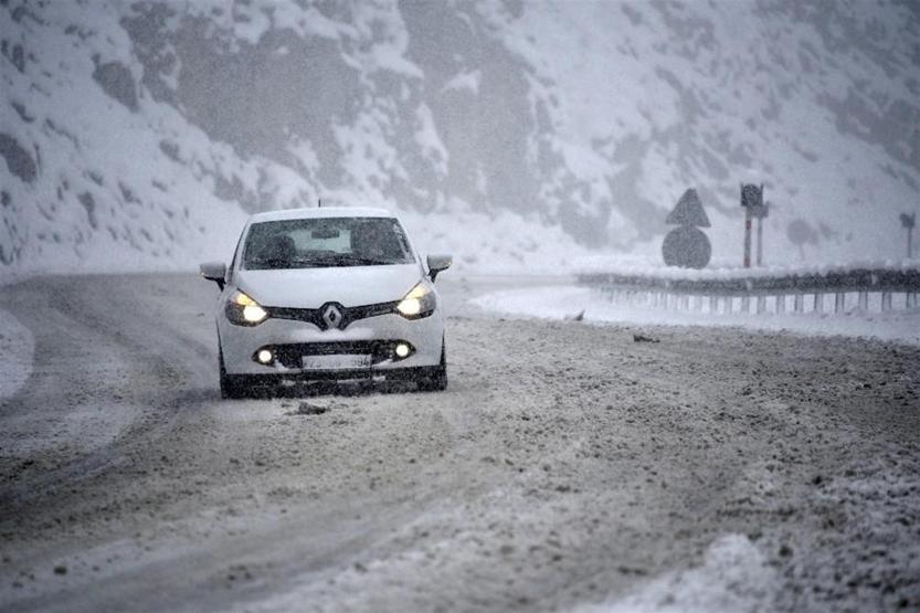 Zigana Dağı Geçidi’nde beyaz korku
