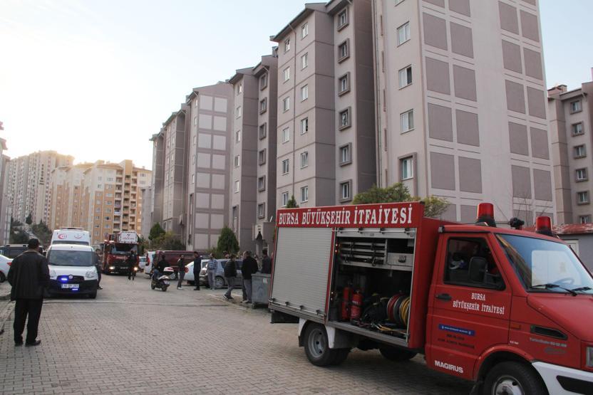 Bursada dehşet dolu dakikalar... Erkek arkadaşını rehin aldı