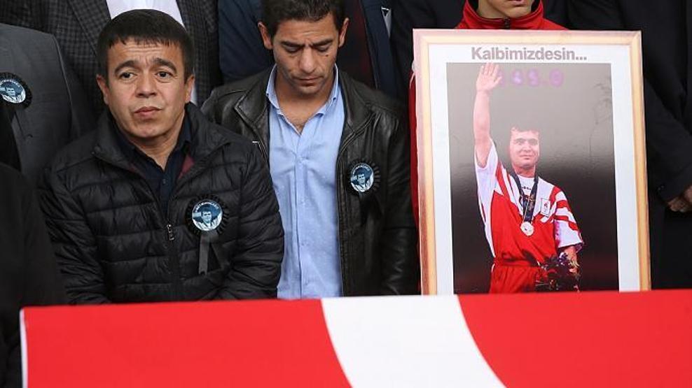 Naim Süleymanoğlunun Japon kızı aranıyor