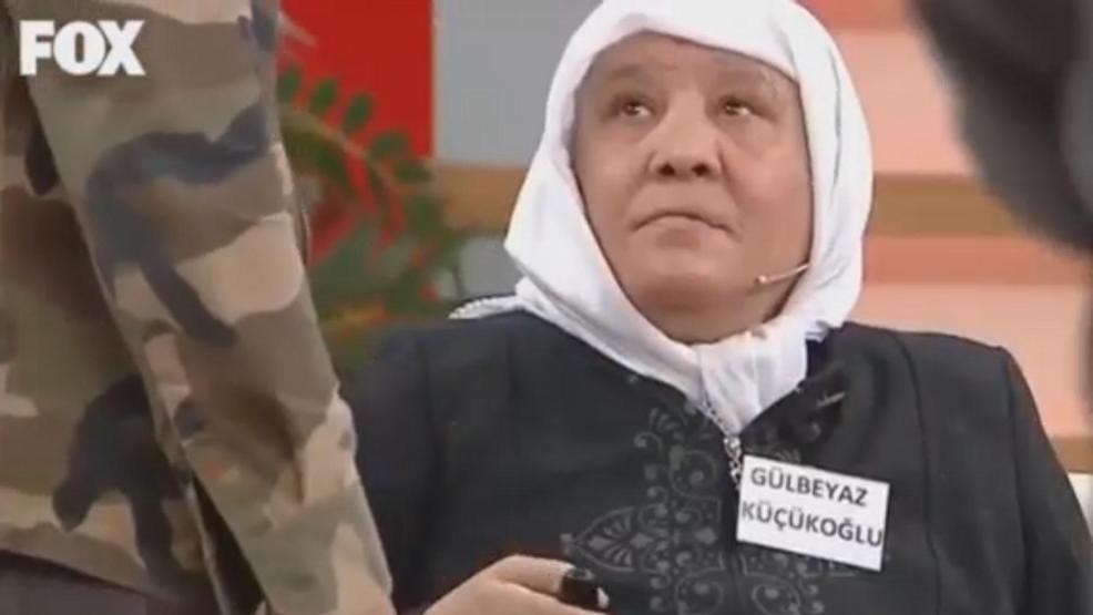 Polis canlı yayını basıp gözaltına aldı