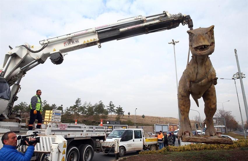 Melih Gökçekten dinozor açıklaması