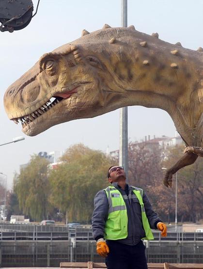 Melih Gökçekten dinozor açıklaması