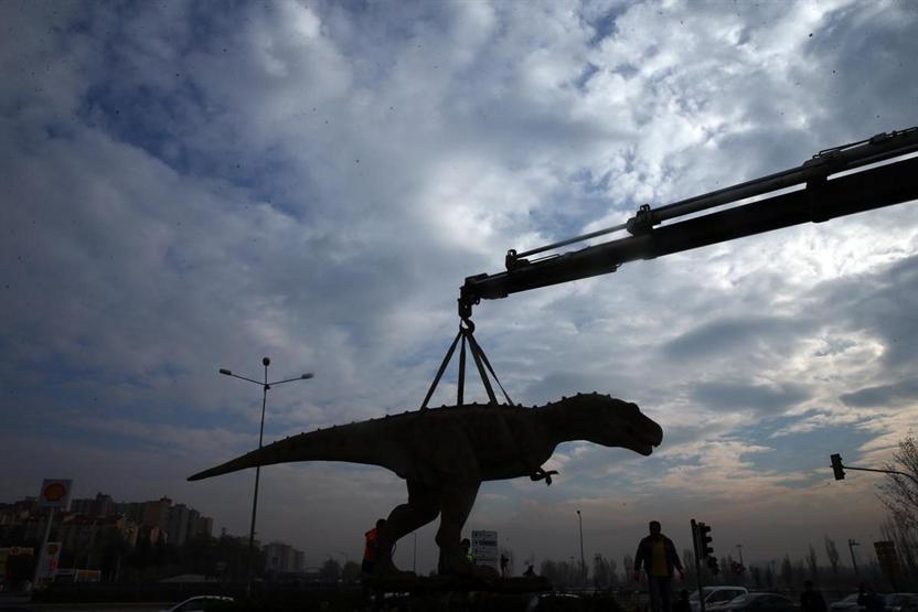Melih Gökçekten dinozor açıklaması