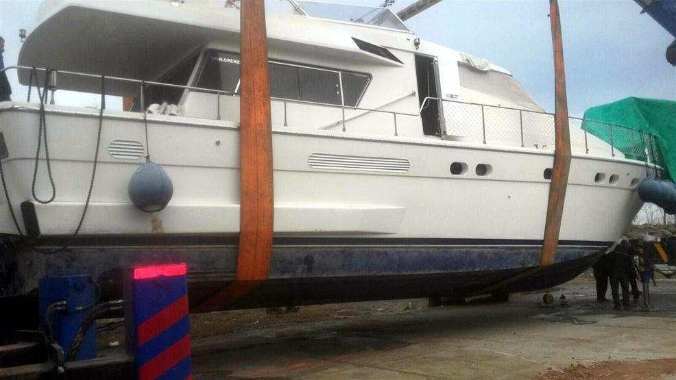 Lüks yat, 14 günlük zorlu yolculuğun ardından Trabzonda