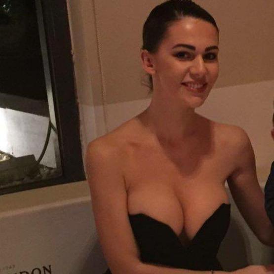 Dzemaili ve Erjona Sulejmani boşanıyor Sebebi Ronaldo...