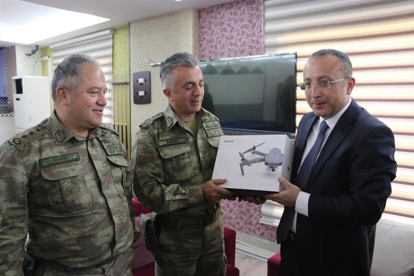 PKK sığınağından kalemtıraşlı patlayıcı düzeneği çıktı