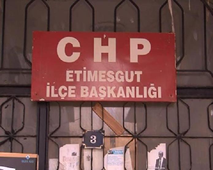 CHPnin kapısına bırakılan tehdit notuna tepki