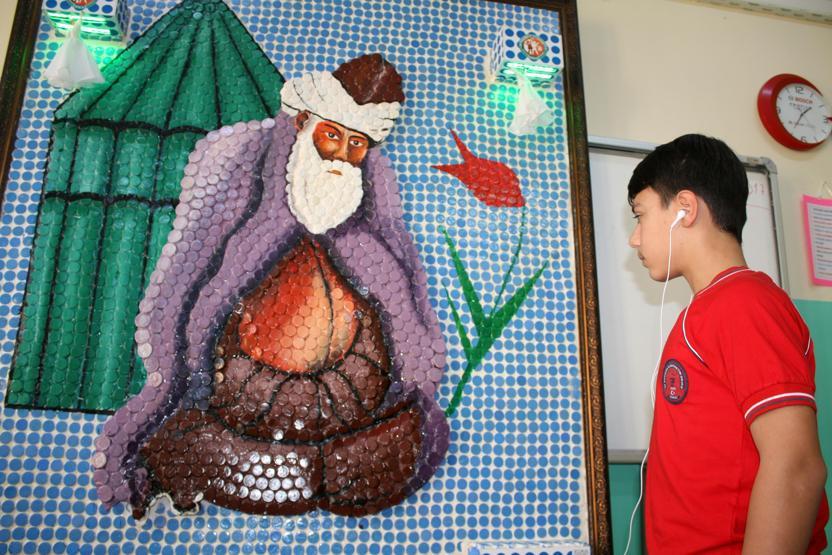 Şişe kapaklarından Mevlana tablosu yaptılar