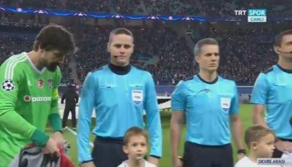 UEFA Tolga Zengine kalp gönderdi... Leipzig-Beşiktaş maçında gözden kaçan detay...