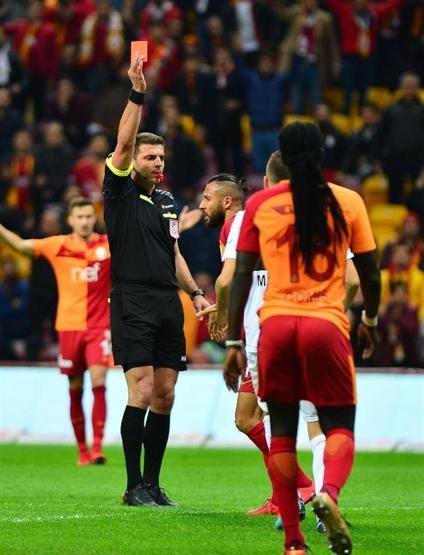 Galatasaray 4-2 Akhisar / Maç Özeti