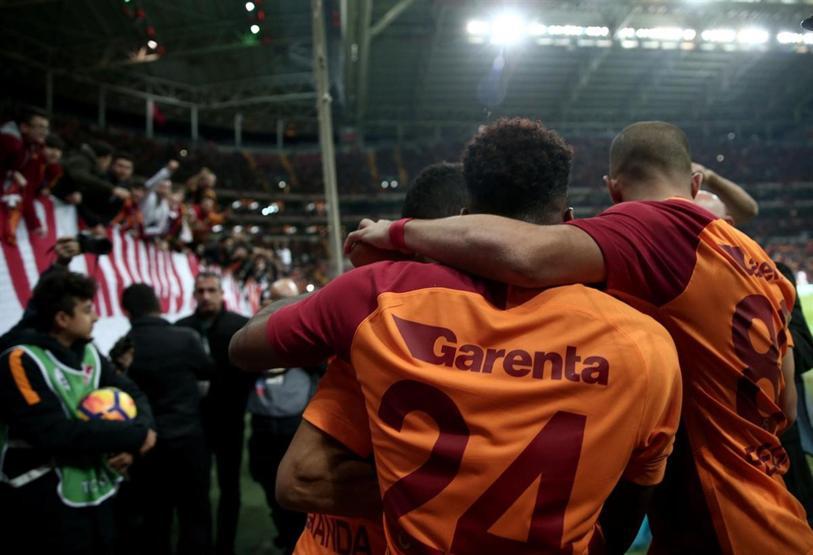 6 gollü maçta dikkat çeken anlar