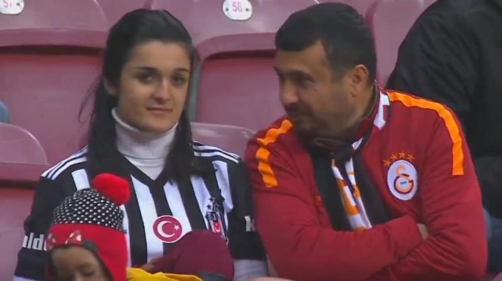 Galatasaray tribününde üzücü olay