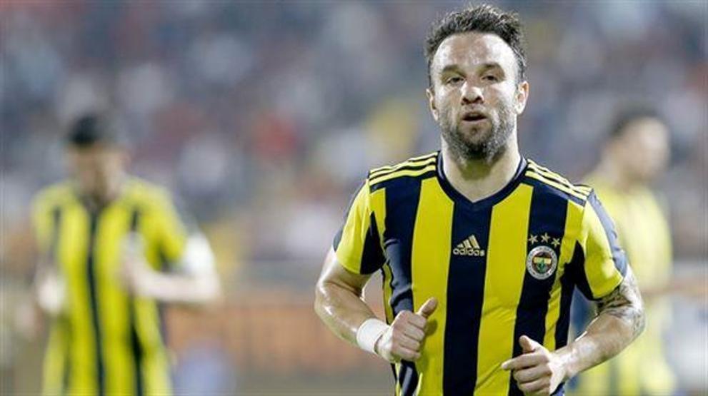 Fenerbahçede Mathieu Valbuena krizi devam ediyor