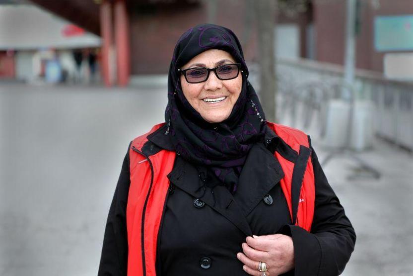 İsveçte Yılın Kahramanı 7 çocuk annesi Fatma İpek Alcı seçildi