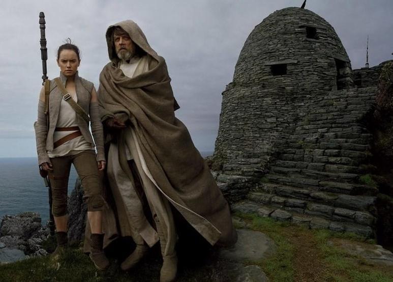 Bugün günlerden Star Wars.. Serinin son filmi Last Jedi vizyona giriyor