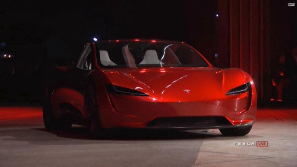 Elon Musk açıkladı: Teslayı bu yıl Türkiyede piyasaya süreceğiz