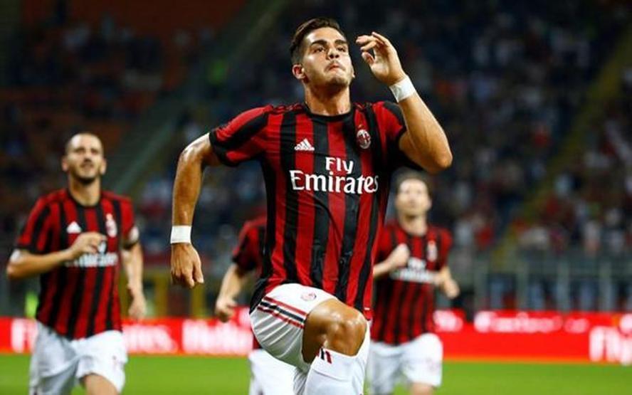 Hakan Çalhanoğlunun morali çok bozuk