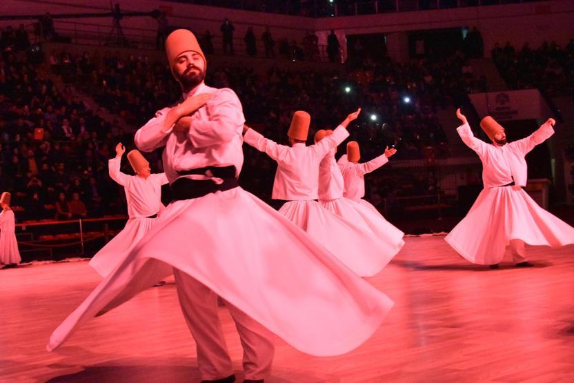 Mevlana Şeb-i Arus töreniyle anıldı