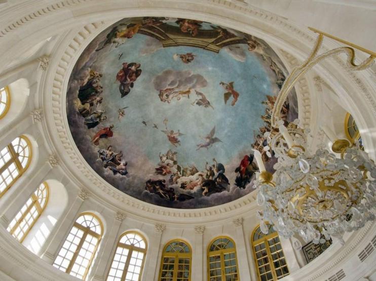 Dünyanın en pahalı evini alan Suudi Arabistanın Veliaht Prensi çıktı