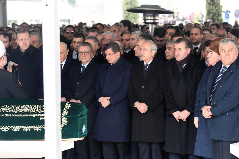 Mesut Yılmazın oğlu Yavuz Yılmaz son yolculuğuna uğurlandı