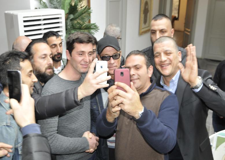 Jean-Claude Van Damme İzmitte